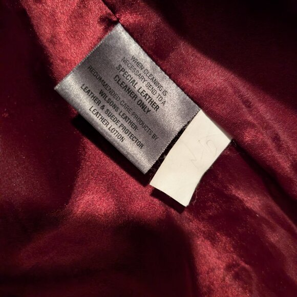 Wilson Leather Maxima Women's Large with Red Satin - Picture 6 of 14
